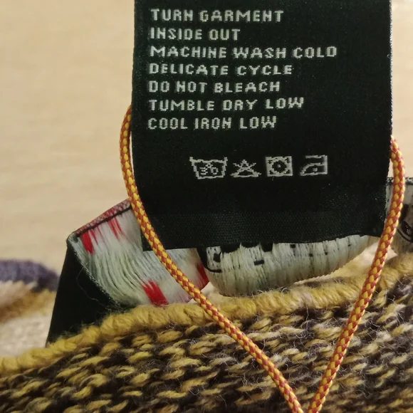 Ekco Sweater Nwt - Picture 7 of 7